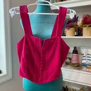 New Rachael Zoe Red velvet crop smocked button front tank size M💕✨